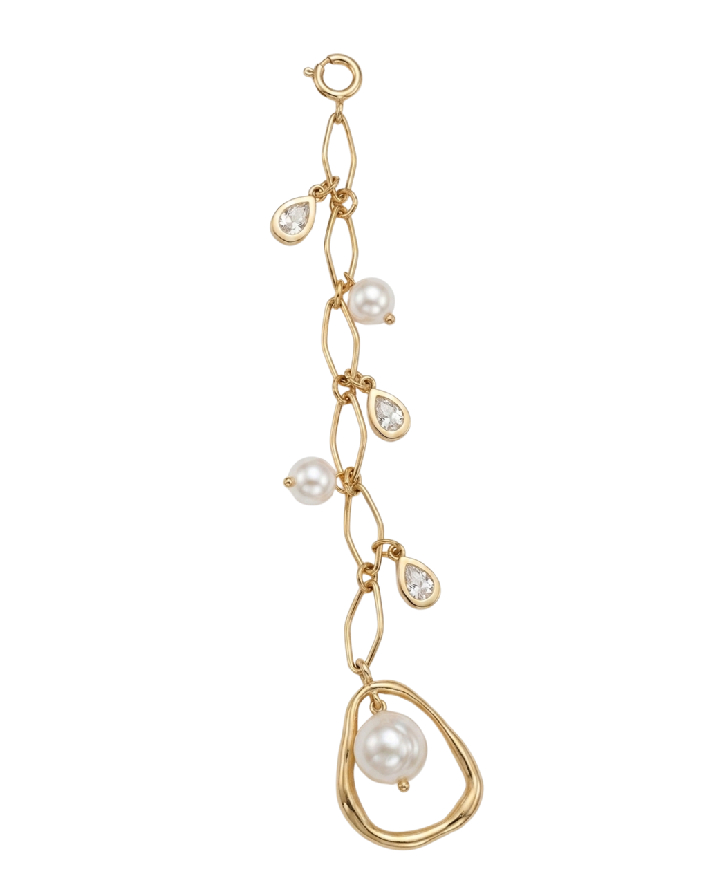 Gold Bag Charm -  Goldener, mehrgliedriger Kettenanhänger verziert mit glänzenden Perlen und kleinen tropfenförmigen Kristallen, endend in einem organischen Goldring mit einer größeren Perle.